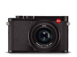 Current Leica Q2